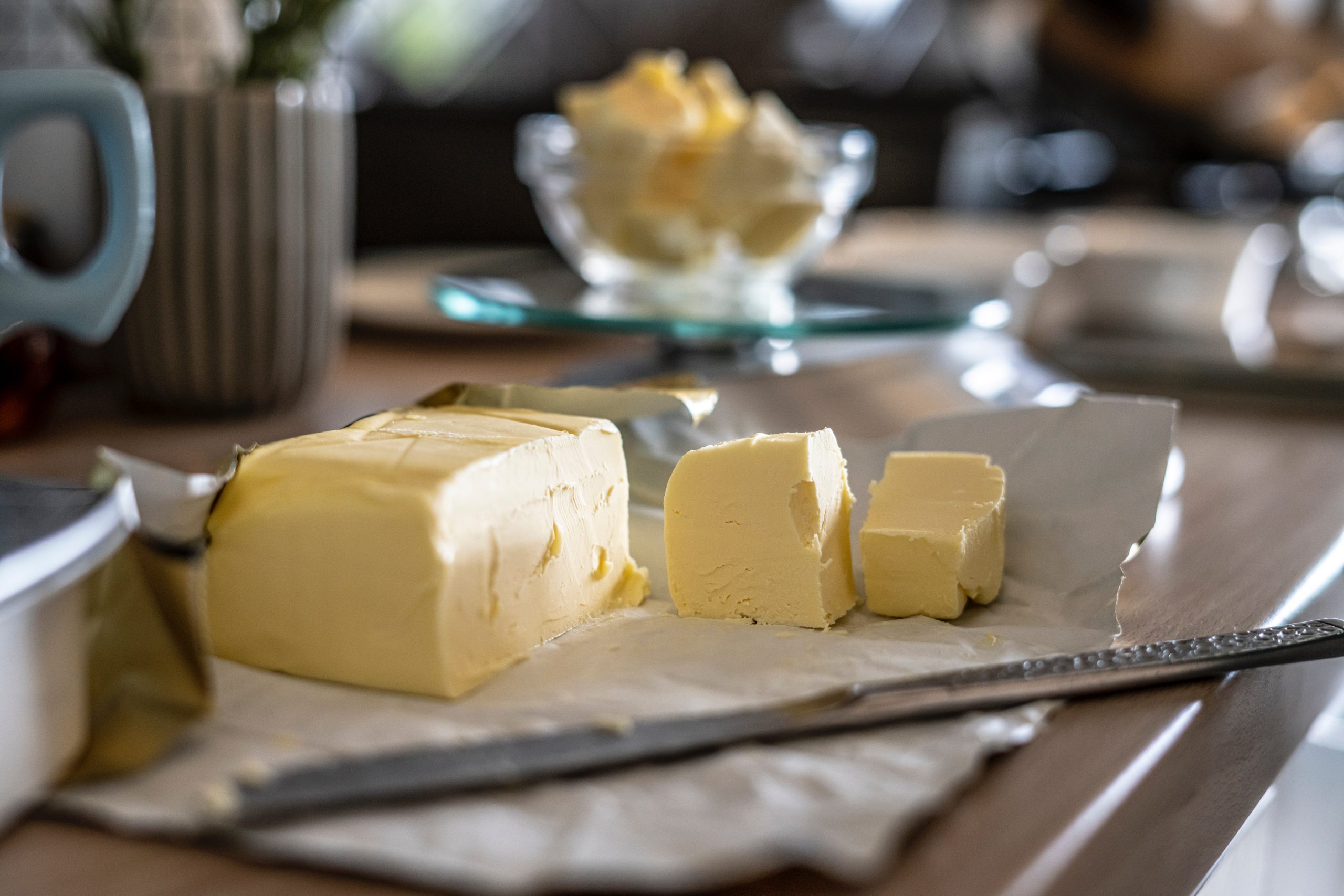 Butter or margarine? - The Natural Alternative